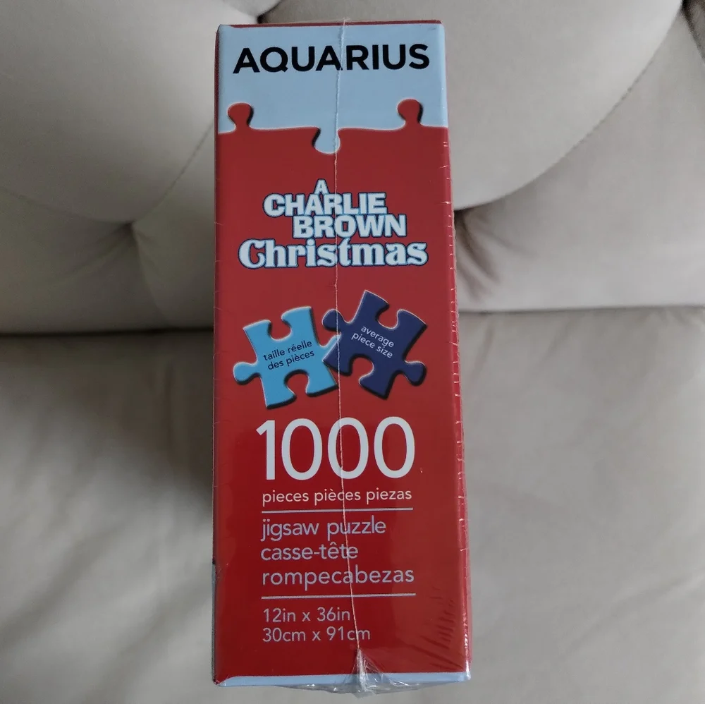 Peanuts Puzzle Charlie Brown Christmas NEW & SEALED Aquarius 1000 Piece